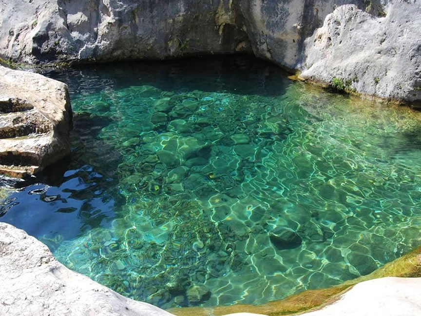Nodes 25 - Autocaravana de ocasión para ir a las mejores piscinas naturales de Extremadura